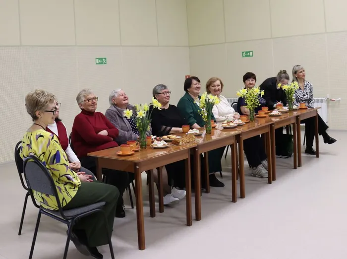 TU-ONxVuFsWlHhDPZQxN94dr_BF0-cPzheM82K67W3zOf7eCO8ZQHLRlLB9DuGrfL0qls0HOynbhWps5emmyn-BB